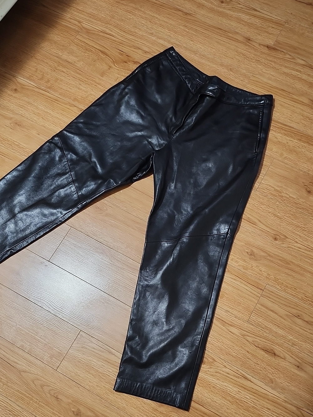 Danier Black Leather Bomber-Style Pants